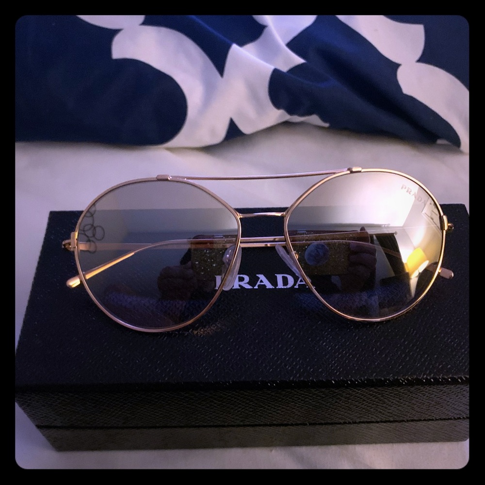 Aviator sunglasses